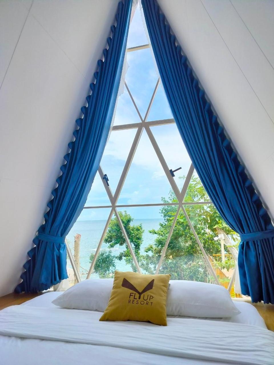 Fly Up Resort Lai Son Bagian luar foto