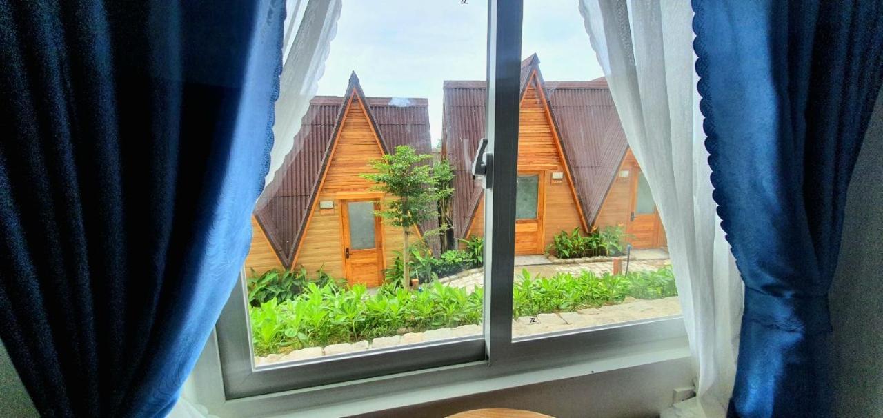 Fly Up Resort Lai Son Bagian luar foto